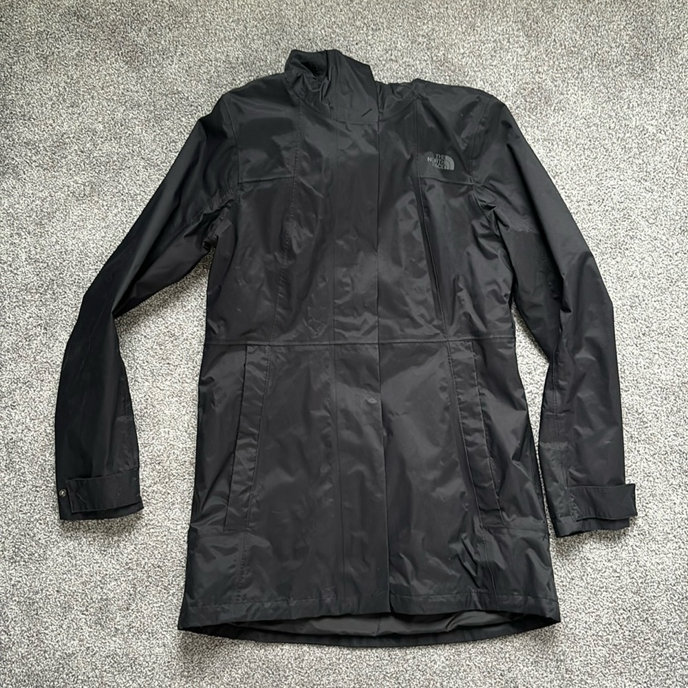 Gently Used North Face Rain Coat